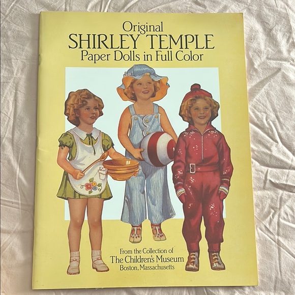 Original Shirley Temple Paper Dolls Book - Picture 1 of 5